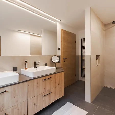 アパート Hochthron